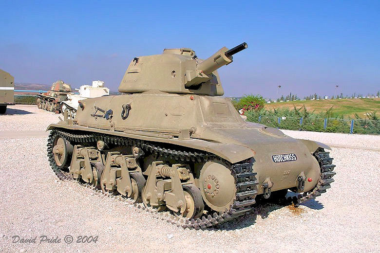 Hotchkiss H-39 Light Tank