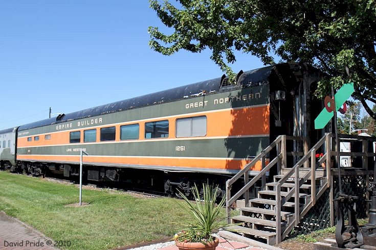 Great Northern 1251 “Lake Wenatchee”
